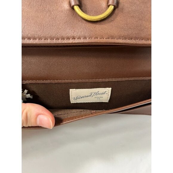 Universal Thread Brown Wallet NWT - Picture 4 of 6